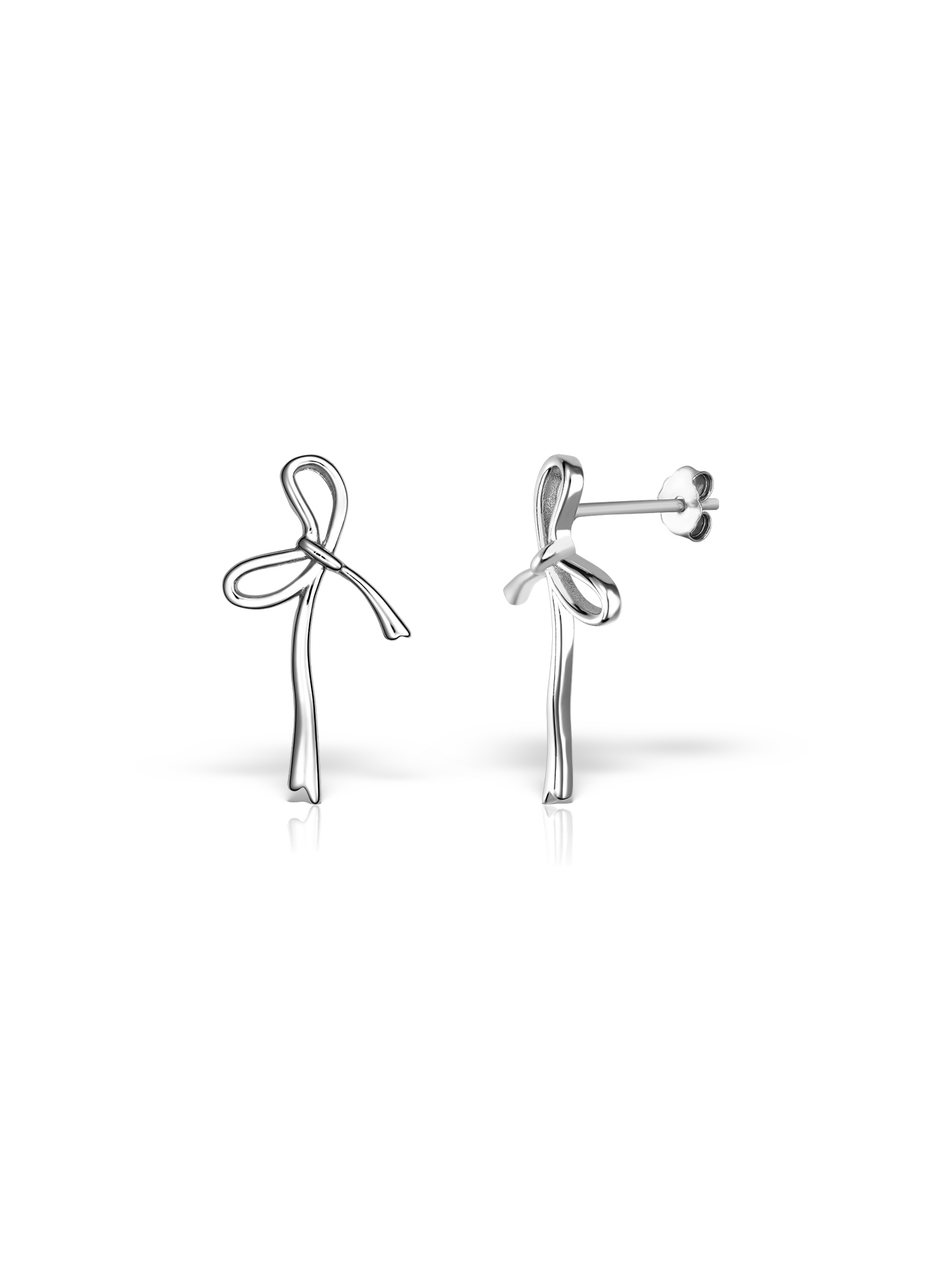 Cercei Fundiță Belleza din Argint Cercei din argint 925 Belleza – un accesoriu delicat și rafinat, ideal pentru a fi oferit cadou sau pentru a adăuga o notă elegantă oricărei ținute. Transport gratuit inclus.