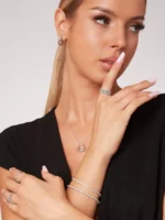 Cercei Teardrop argint 925 Mestimo – eleganță minimalistă, strălucire subtilă și design atemporal, ideali pentru fiecare moment al zilei.