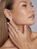 Inel reglabil Eclipse din argint 925 cu Cubic Zirconia. Design elegant, lux discret și versatilitate pentru fiecare zi. Transport inclus si ambalaj elegant.