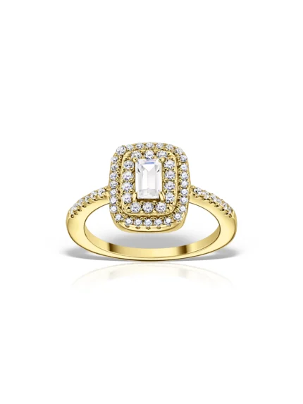 Inel de logodna dreptunghiular din argint placat cu aur si zirconii. Design elegant tip halo, stralucire intensa si aspect premium la pret accesibil.